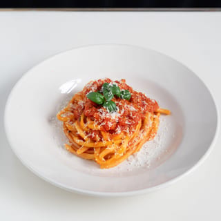 Bucatini Pomodoro
